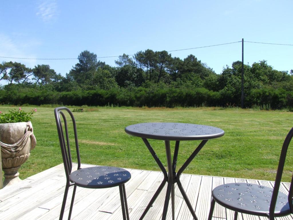Le Clos Du Chene Langon  Exterior photo